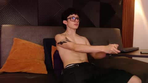 Troy online show from 10, 3, 2025