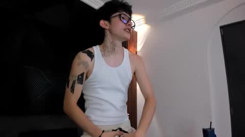 Troy online show from 12, 3, 2025