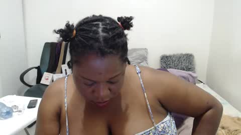 TrueBella30 online show from 2, 1, 2025