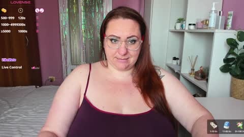 Adelle online show from 30, 1, 2025