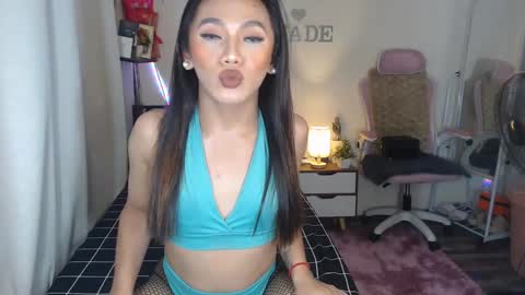 Snapshot of ts_jadexxx chatting on 22, 12, 2024 Jade online show from 22, 12, 2024