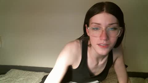 Snapshot of ts_librarian chatting on 8, 2, 2025 Elisabeth online show from 8, 2, 2025