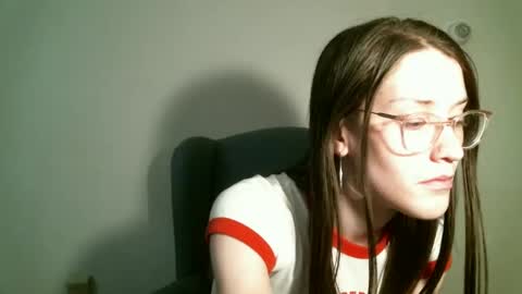 Snapshot of ts_librarian chatting on 20, 9, 2025 Elisabeth online show from 20, 9, 2025