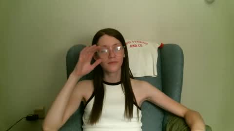 Snapshot of ts_librarian chatting on 22, 9, 2025 Elisabeth online show from 22, 9, 2025