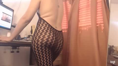 Samantha Eli online show from 10, 5, 2026