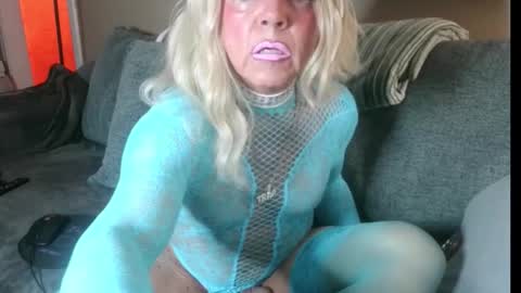 Snapshot of tsbodysmooth chatting on 24, 10, 2025 Ts Charlotte aka Bodysmooth online show from 24, 10, 2025