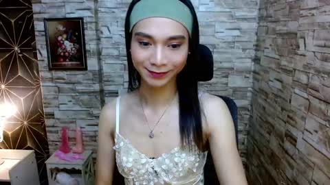 Snapshot of tscumbitch chatting on 21, 12, 2024 Tina online show from 21, 12, 2024