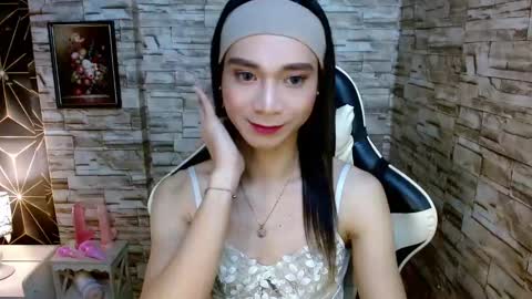 Snapshot of tscumbitch chatting on 15, 1, 2025 Tina online show from 15, 1, 2025