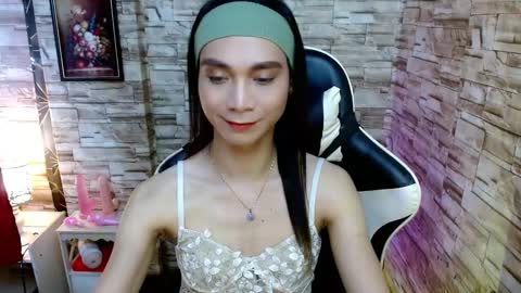 Snapshot of tscumbitch chatting on 16, 2, 2025 Tina online show from 16, 2, 2025