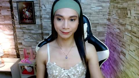 Snapshot of tscumbitch chatting on 17, 2, 2025 Tina online show from 17, 2, 2025
