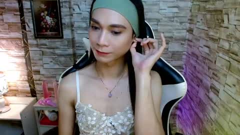 Snapshot of tscumbitch chatting on 17, 2, 2025 Tina online show from 17, 2, 2025