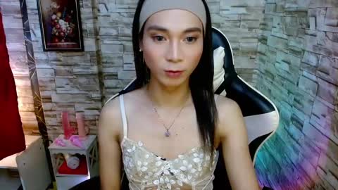 Snapshot of tscumbitch chatting on 24, 2, 2025 Tina online show from 24, 2, 2025