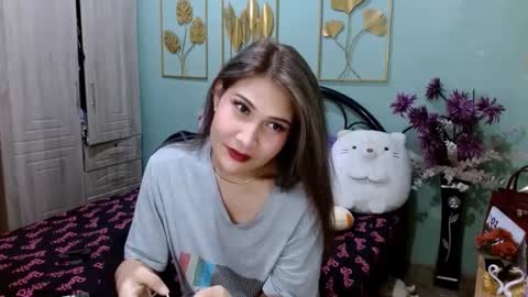 SHENA  online show from 17, 2, 2025