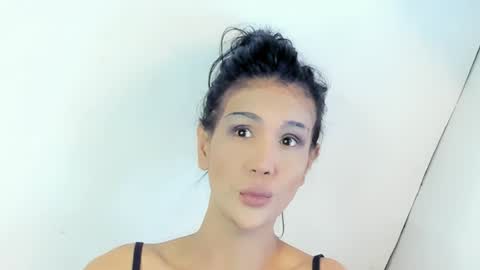 Snapshot of tsmanika chatting on 25, 12, 2024 MA NI KA online show from 25, 12, 2024