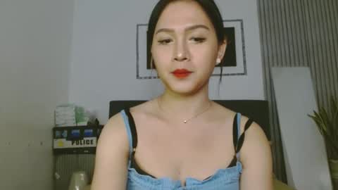 Bella Ratbu online show from 15, 1, 2025