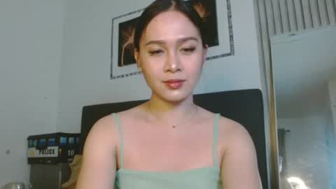 Bella Ratbu online show from 17, 1, 2025