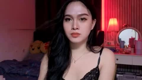 Bella Ratbu online show from 4, 11, 2025