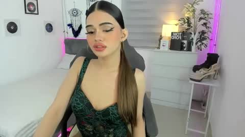 tstoni_talks online show from 5, 10, 2025