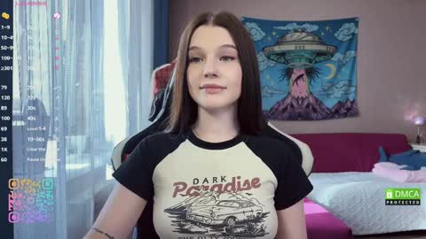 Snapshot of tsukuemi_no_mikoto chatting on 31, 3, 2026 Sonya on vacation until online show from 31, 3, 2026