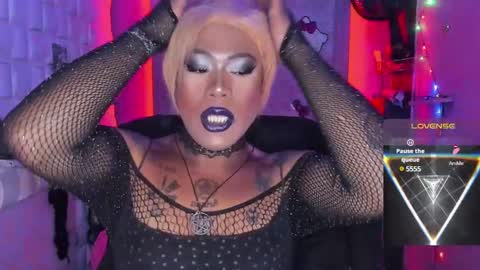 BellaRoxanna online show from 6, 2, 2025