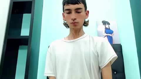 Snapshot of ttimy_x_boy chatting on 23, 12, 2025 ttimy online show from 23, 12, 2025