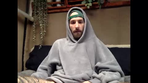 Tuhands online show from 3, 2, 2025