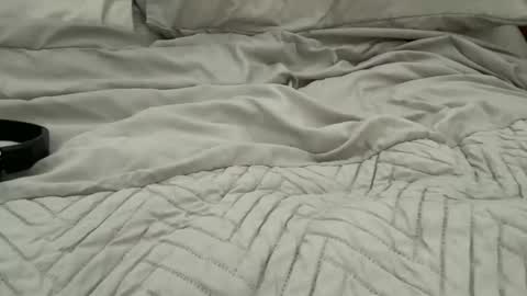 Tuhands online show from 1, 4, 2026