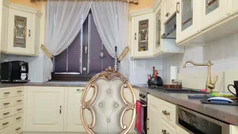 Snapshot of tunderose chatting on 22, 2, 2025 Tunde online show from 22, 2, 2025