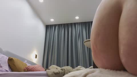 Ariana online show from 30, 1, 2025