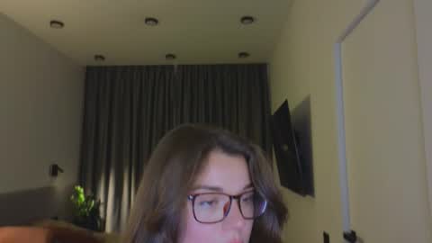 Ariana online show from 31, 10, 2025