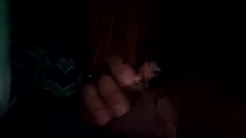 tuvo611077 online show from 5, 1, 2025