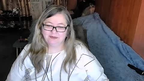 Snapshot of tviks chatting on 16, 1, 2025 Lana online show from 16, 1, 2025