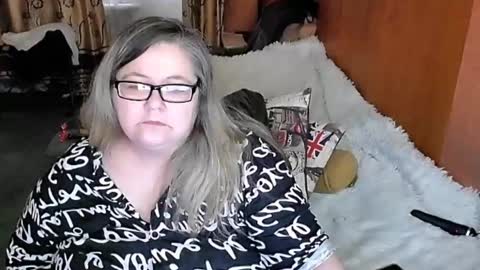 Snapshot of tviks chatting on 24, 1, 2025 Lana online show from 24, 1, 2025