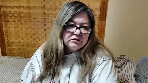 Snapshot of tviks chatting on 6, 2, 2025 Lana online show from 6, 2, 2025