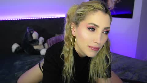 MayCarrey online show from 22, 12, 2024