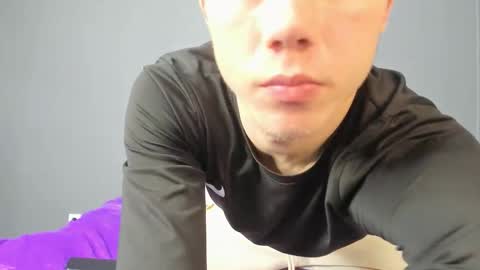 Snapshot of twelveeek chatting on 5, 11, 2025 Angus online show from 5, 11, 2025