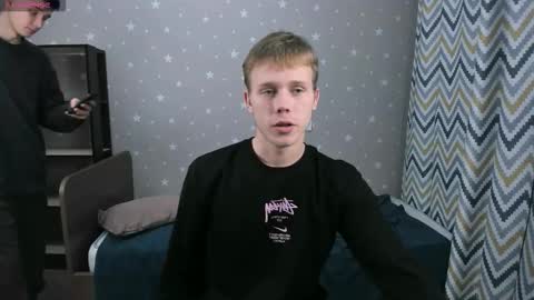 Snapshot of twelveeek chatting on 7, 11, 2025 Angus online show from 7, 11, 2025