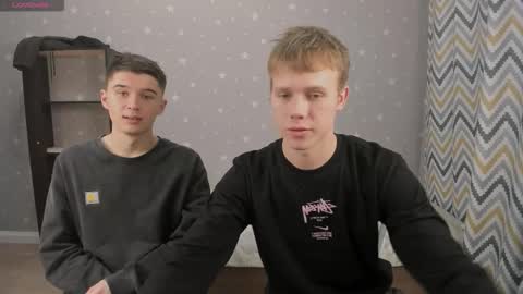 Snapshot of twelveeek chatting on 9, 11, 2025 Angus online show from 9, 11, 2025