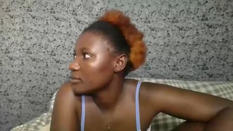 twerker_lyly online show from 24, 10, 2025