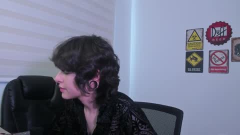 Eve  Lili online show from 29, 4, 2026