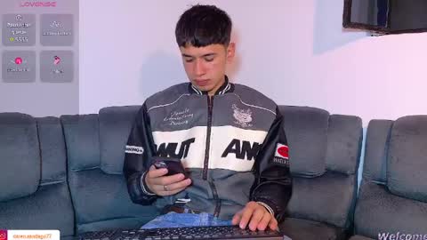 Snapshot of twink_daren chatting on 21, 4, 2026 Mr Daren online show from 21, 4, 2026
