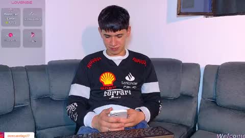 Snapshot of twink_daren chatting on 28, 4, 2026 Mr Daren online show from 28, 4, 2026