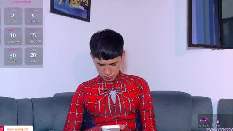 Snapshot of twink_daren chatting on 30, 4, 2026 Mr Daren online show from 30, 4, 2026