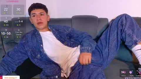 Snapshot of twink_daren chatting on 7, 5, 2026 Mr Daren online show from 7, 5, 2026