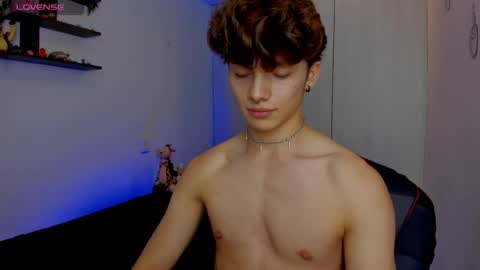 Snapshot of twink_dream__ chatting on 18, 5, 2026 jhony online show from 18, 5, 2026
