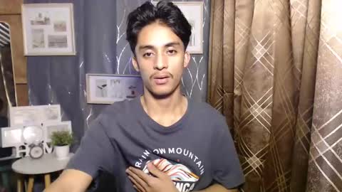 Aladin online show from 4, 1, 2025