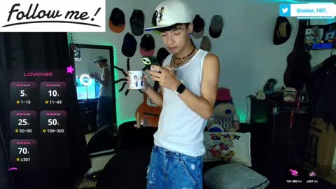 Snapshot of twink_sebas_ chatting on 4, 12, 2024 Bad boy sebastian online show from 4, 12, 2024
