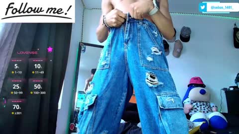 Snapshot of twink_sebas_ chatting on 4, 12, 2024 Bad boy sebastian online show from 4, 12, 2024