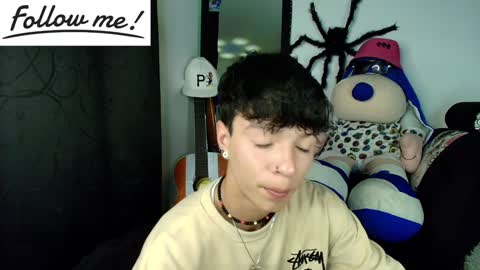 Snapshot of twink_sebas_ chatting on 10, 12, 2024 Bad boy sebastian online show from 10, 12, 2024