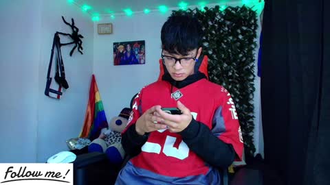 Snapshot of twink_sebas_ chatting on 19, 1, 2025 Bad boy sebastian online show from 19, 1, 2025